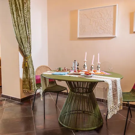 & Brigida Bed & Breakfast Napels